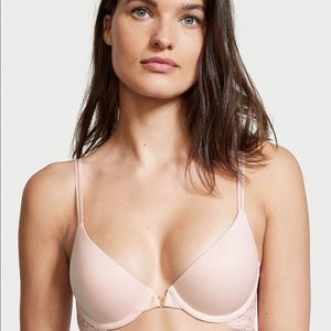 NEVER WORN. New line of Victoria’s Secret bras, Freedom Cloud. 38C